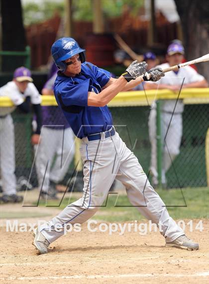 Thumbnail 2 in Columbia vs Valmeyer photogallery.