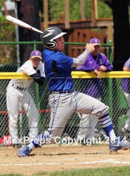 Thumbnail 2 in Columbia vs Valmeyer photogallery.