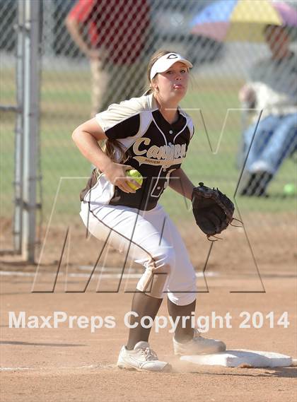 Thumbnail 3 in Canyon @ Esperanza photogallery.