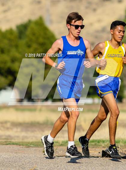 Thumbnail 2 in JV: Weiser Invitational photogallery.