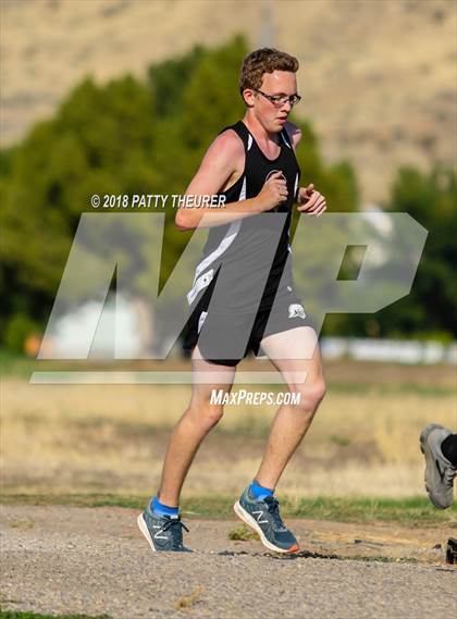 Thumbnail 3 in Weiser Invitational photogallery.