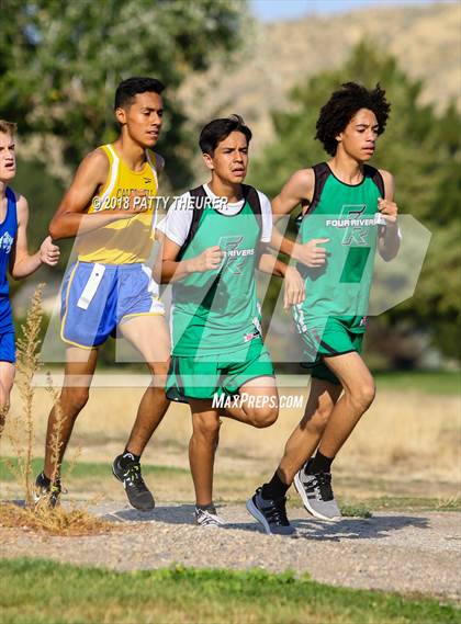 Thumbnail 3 in Weiser Invitational photogallery.