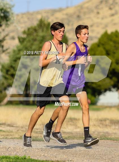 Thumbnail 3 in Weiser Invitational photogallery.