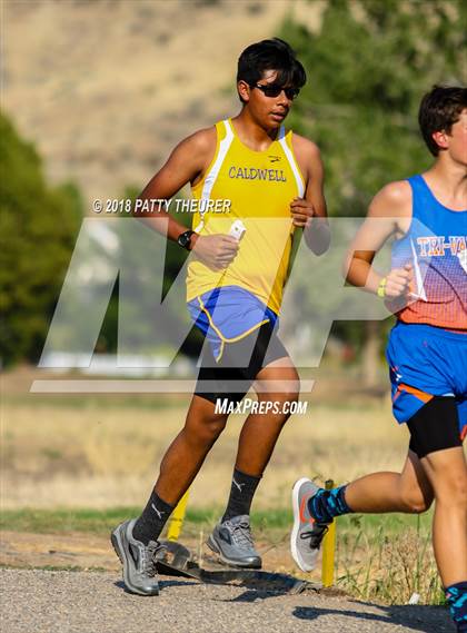 Thumbnail 3 in JV: Weiser Invitational photogallery.