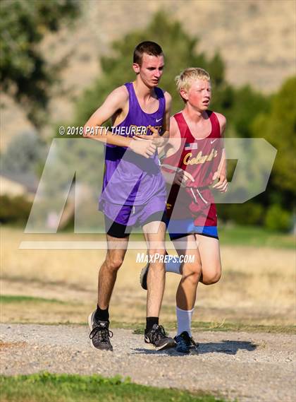 Thumbnail 2 in JV: Weiser Invitational photogallery.