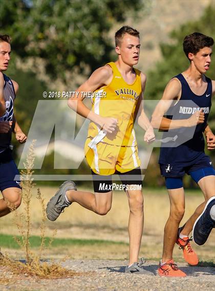 Thumbnail 1 in JV: Weiser Invitational photogallery.