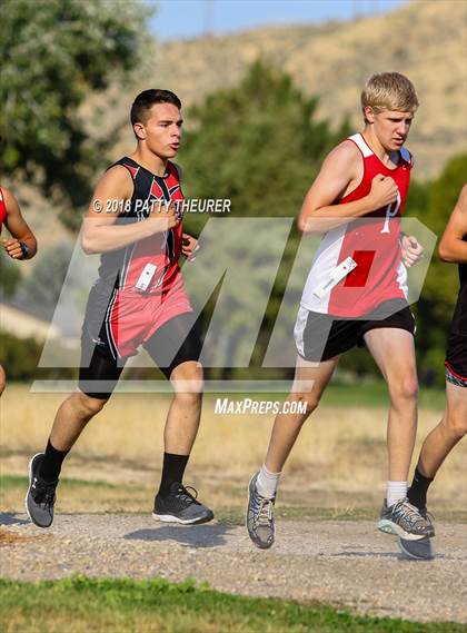 Thumbnail 2 in Weiser Invitational photogallery.