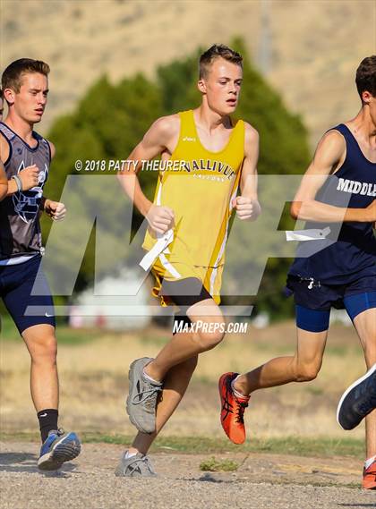 Thumbnail 3 in JV: Weiser Invitational photogallery.