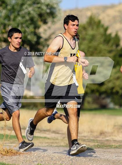 Thumbnail 3 in Weiser Invitational photogallery.