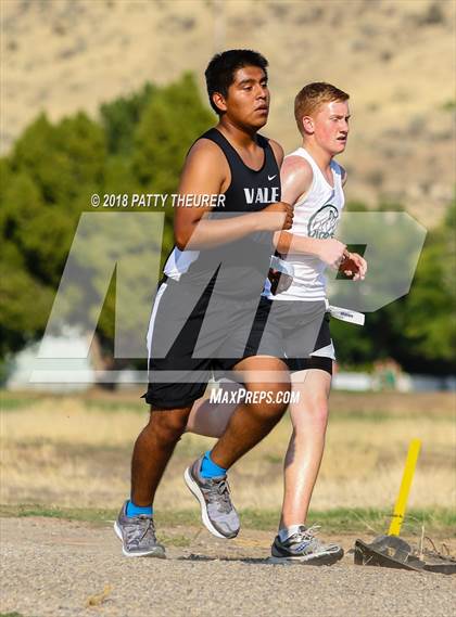 Thumbnail 3 in JV: Weiser Invitational photogallery.