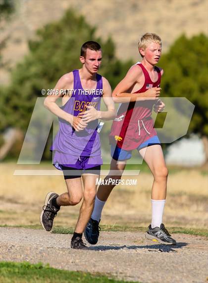 Thumbnail 1 in JV: Weiser Invitational photogallery.