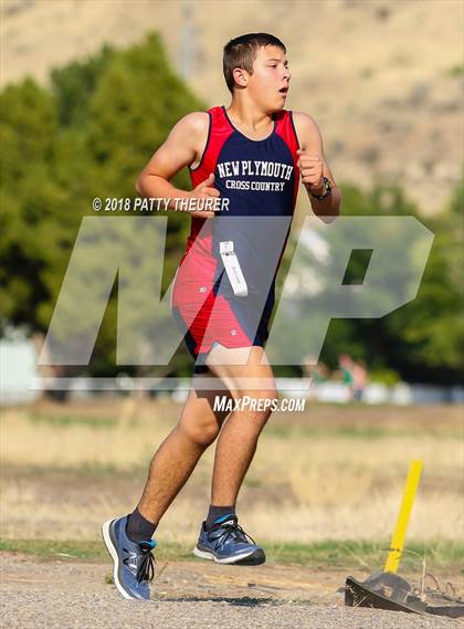 Thumbnail 2 in Weiser Invitational photogallery.