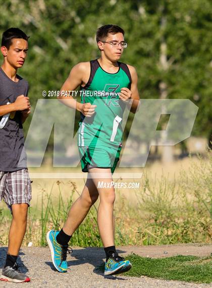 Thumbnail 3 in Weiser Invitational photogallery.