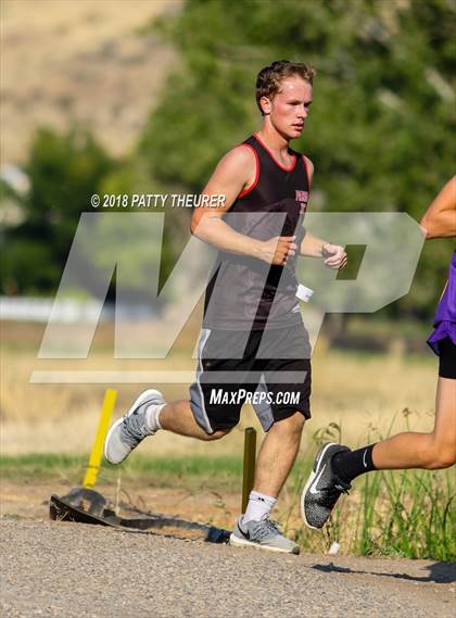 Thumbnail 3 in Weiser Invitational photogallery.
