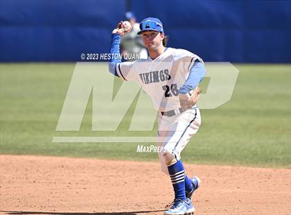 Thumbnail 3 in Pleasant Grove vs. Valley Christian (National Classic) photogallery.