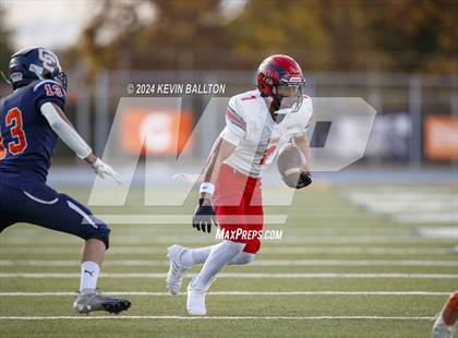 Thumbnail 2 in South Gate vs. Chatsworth (CIF LACS Division 2 Final) photogallery.