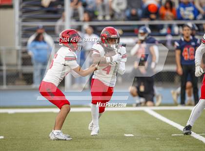 Thumbnail 1 in South Gate vs. Chatsworth (CIF LACS Division 2 Final) photogallery.