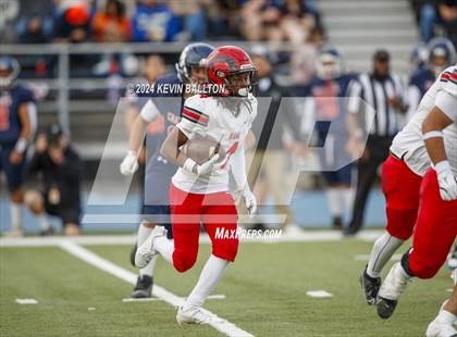 Thumbnail 1 in South Gate vs. Chatsworth (CIF LACS Division 2 Final) photogallery.