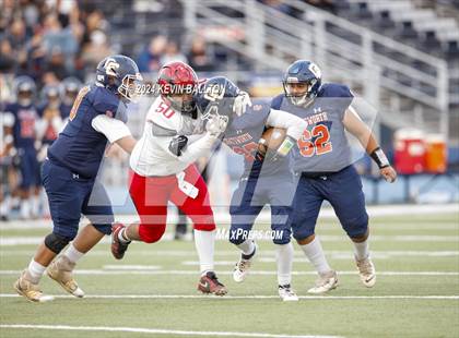 Thumbnail 2 in South Gate vs. Chatsworth (CIF LACS Division 2 Final) photogallery.