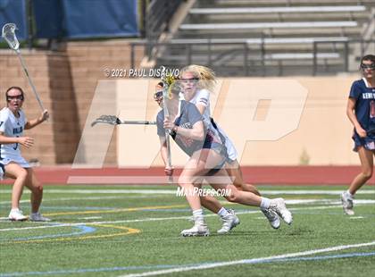 Thumbnail 3 in Valor Christian vs. Kent Denver (CHSAA 5A Quarter-Finals) photogallery.
