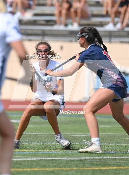 Thumbnail 3 in Valor Christian vs. Kent Denver (CHSAA 5A Quarter-Finals) photogallery.