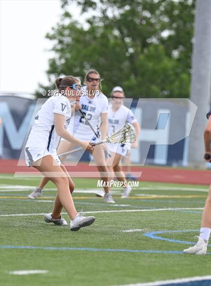 Thumbnail 1 in Valor Christian vs. Kent Denver (CHSAA 5A Quarter-Finals) photogallery.