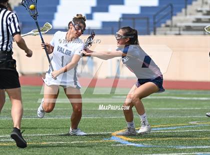 Thumbnail 3 in Valor Christian vs. Kent Denver (CHSAA 5A Quarter-Finals) photogallery.