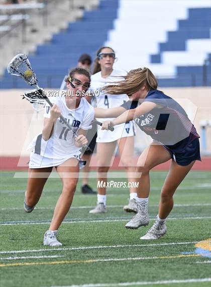 Thumbnail 3 in Valor Christian vs. Kent Denver (CHSAA 5A Quarter-Finals) photogallery.