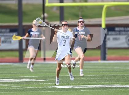 Thumbnail 3 in Valor Christian vs. Kent Denver (CHSAA 5A Quarter-Finals) photogallery.
