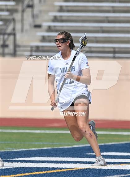Thumbnail 1 in Valor Christian vs. Kent Denver (CHSAA 5A Quarter-Finals) photogallery.