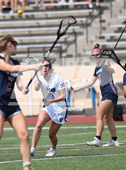 Thumbnail 1 in Valor Christian vs. Kent Denver (CHSAA 5A Quarter-Finals) photogallery.