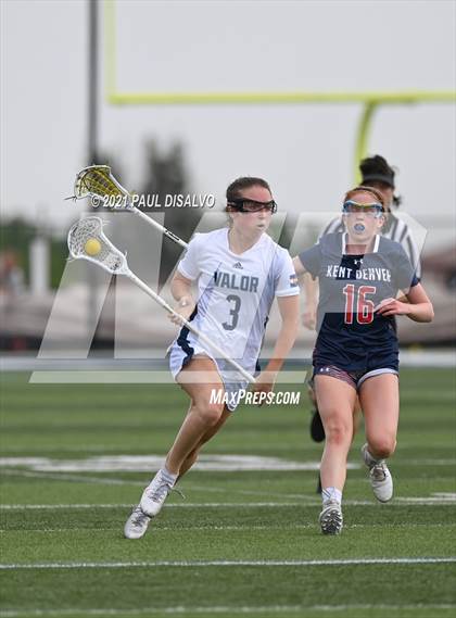 Thumbnail 2 in Valor Christian vs. Kent Denver (CHSAA 5A Quarter-Finals) photogallery.