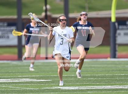 Thumbnail 2 in Valor Christian vs. Kent Denver (CHSAA 5A Quarter-Finals) photogallery.