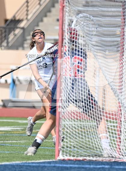 Thumbnail 2 in Valor Christian vs. Kent Denver (CHSAA 5A Quarter-Finals) photogallery.