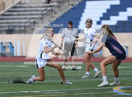 Thumbnail 2 in Valor Christian vs. Kent Denver (CHSAA 5A Quarter-Finals) photogallery.