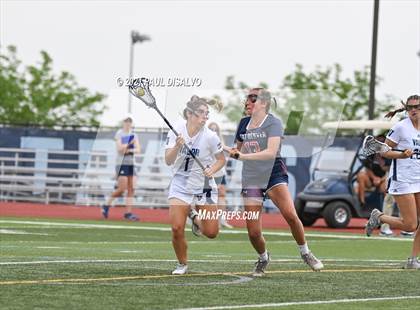 Thumbnail 2 in Valor Christian vs. Kent Denver (CHSAA 5A Quarter-Finals) photogallery.