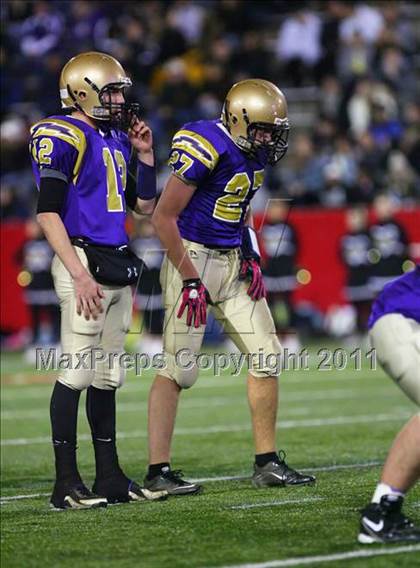 Thumbnail 2 in Islip vs. Sayville (Suffolk County D3 Final) photogallery.