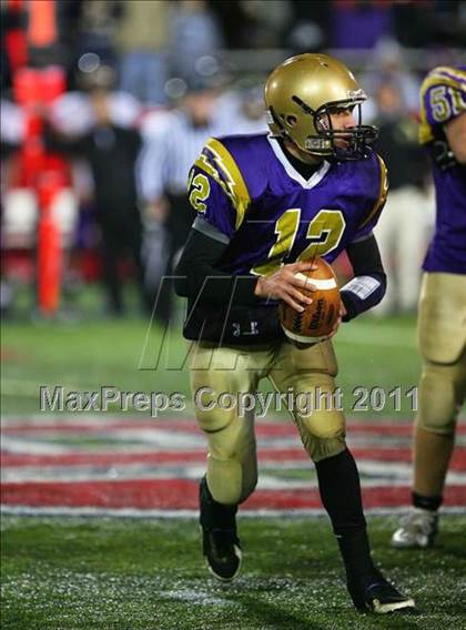 Thumbnail 1 in Islip vs. Sayville (Suffolk County D3 Final) photogallery.