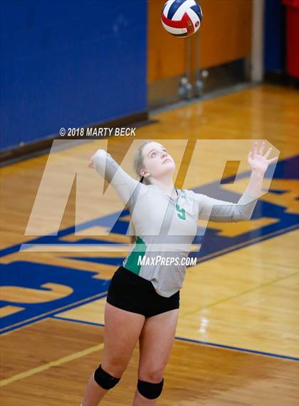 Thumbnail 2 in Blair Oaks vs California (MSHSAA D3 Semifinal) photogallery.
