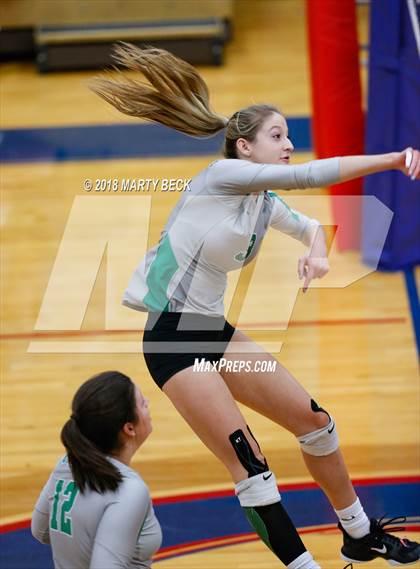 Thumbnail 2 in Blair Oaks vs California (MSHSAA D3 Semifinal) photogallery.