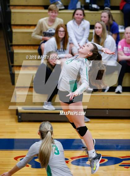 Thumbnail 3 in Blair Oaks vs California (MSHSAA D3 Semifinal) photogallery.