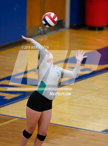 Thumbnail 2 in Blair Oaks vs California (MSHSAA D3 Semifinal) photogallery.