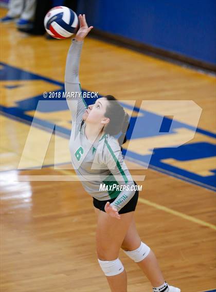 Thumbnail 2 in Blair Oaks vs California (MSHSAA D3 Semifinal) photogallery.