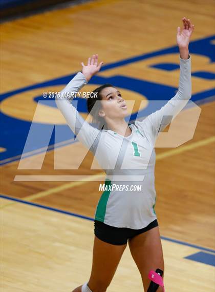 Thumbnail 3 in Blair Oaks vs California (MSHSAA D3 Semifinal) photogallery.
