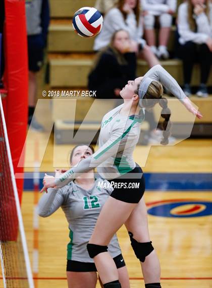 Thumbnail 2 in Blair Oaks vs California (MSHSAA D3 Semifinal) photogallery.