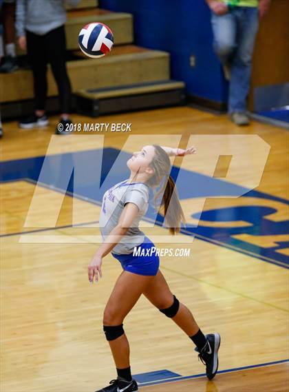 Thumbnail 2 in Blair Oaks vs California (MSHSAA D3 Semifinal) photogallery.