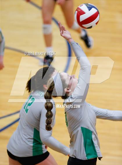 Thumbnail 3 in Blair Oaks vs California (MSHSAA D3 Semifinal) photogallery.