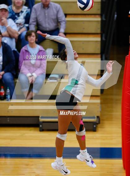 Thumbnail 3 in Blair Oaks vs California (MSHSAA D3 Semifinal) photogallery.
