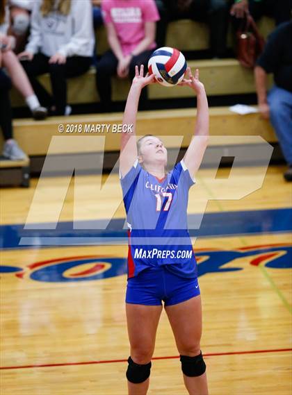 Thumbnail 3 in Blair Oaks vs California (MSHSAA D3 Semifinal) photogallery.