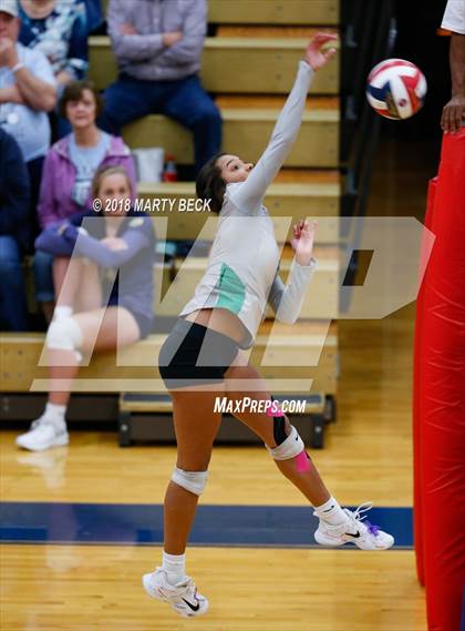 Thumbnail 2 in Blair Oaks vs California (MSHSAA D3 Semifinal) photogallery.